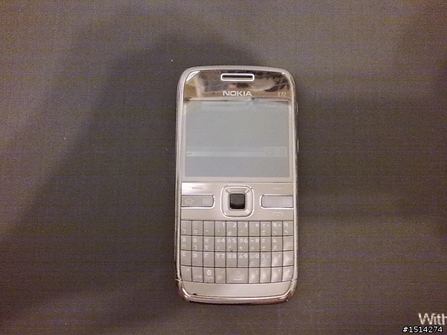 【開箱文】NOKIA E72 展現你無可取代的個人魅力~!