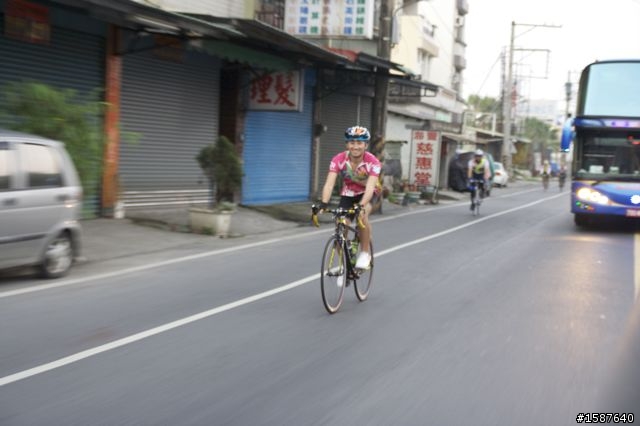 偷‧拍   2/27瘋300K選手英姿  選手們，敬請自行取用^^