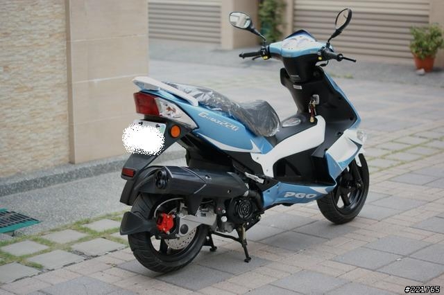 (開箱)PGO G-MAX 220 EFI 水藍白