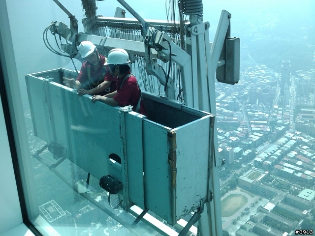 HTC D2蓋大樓--台北101之旅(新增羅東之行),歡迎大家來蓋大樓