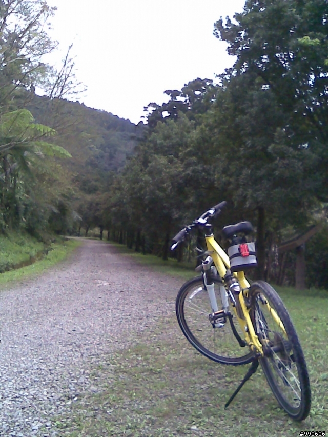 虎年首發-原路來回之爆累東眼山，初試Off Road~