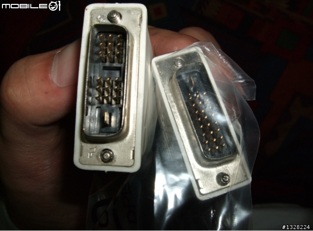 不專業的開箱文DELL  U2711