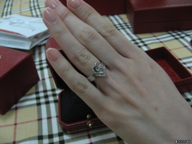 吃"丸"壽司後的[開箱] C HERAT OF CARTIER RING