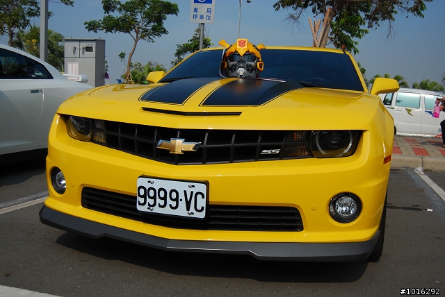 575、大黃蜂&R35 in夢時代