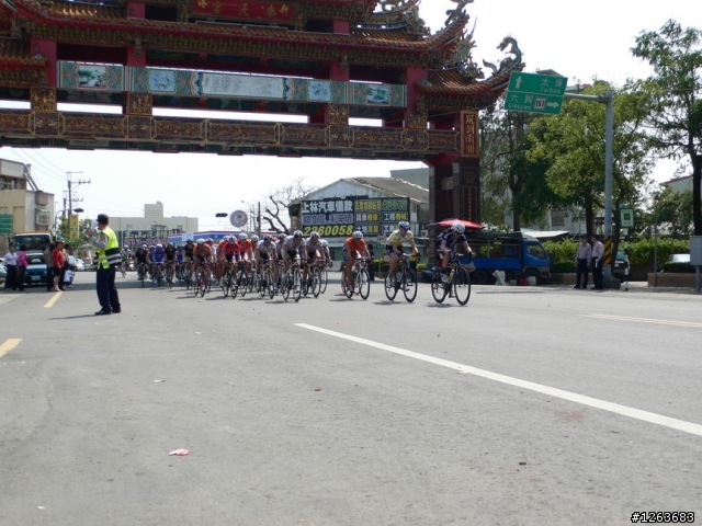 2010環台賽 第二戰 嘉義新港 短繞圈 亂拍分享