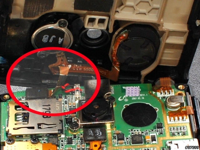 Samsung i608 清潔營幕入塵