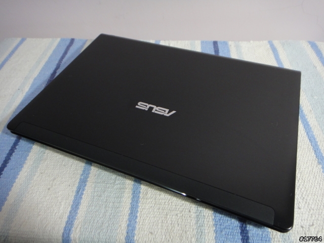 『外型再進化 輕薄美型機 』ASUS UL30Vt