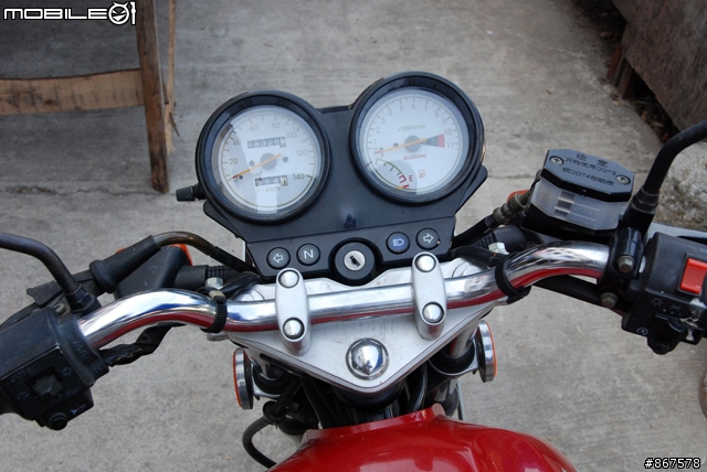 (開箱文)SUZUKI輕檔車EN125