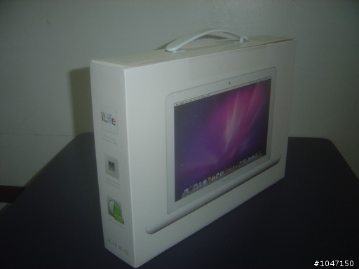 [非專業開箱-圖多] Macbook 小白快速開箱...圖片有點糊..