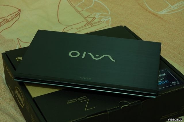 [開箱] Sony VAIO Z117 簡單開箱~