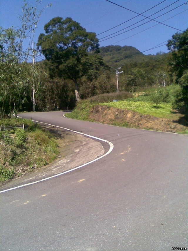 虎年首發-原路來回之爆累東眼山，初試Off Road~