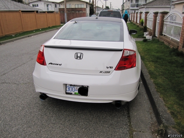 [賞圖賞車]隨手拍到的HONDA ACCORD8 COUPE 很帥~ 更新一些照片