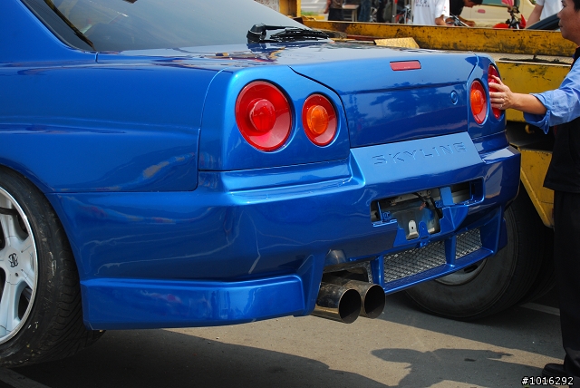 575、大黃蜂&R35 in夢時代