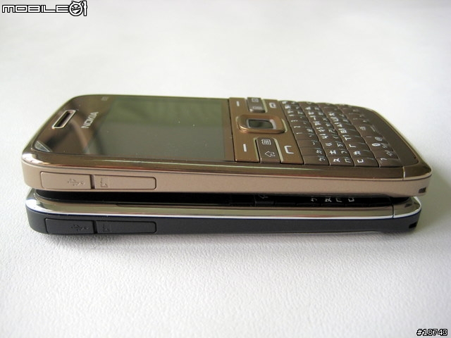 [分享] Nokia E72 隨時隨地，一手掌握工作優勢