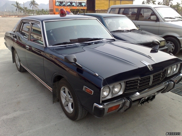 Nissan Gloaria 220DGL(古董車)