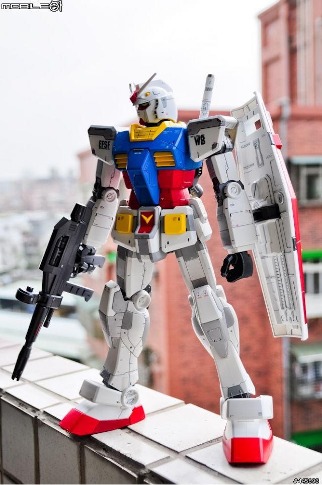 1:48 30th RX-78鋼彈  還真的蠻大隻的(圖多)補圖9/17