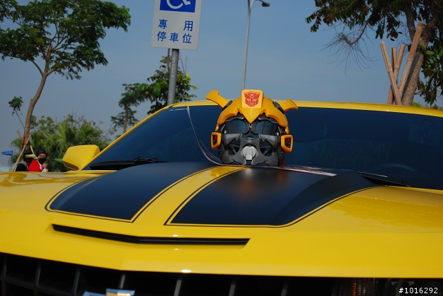 575、大黃蜂&R35 in夢時代