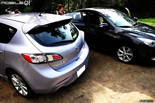2010 NEW MAZDA 3+好正點的小妞