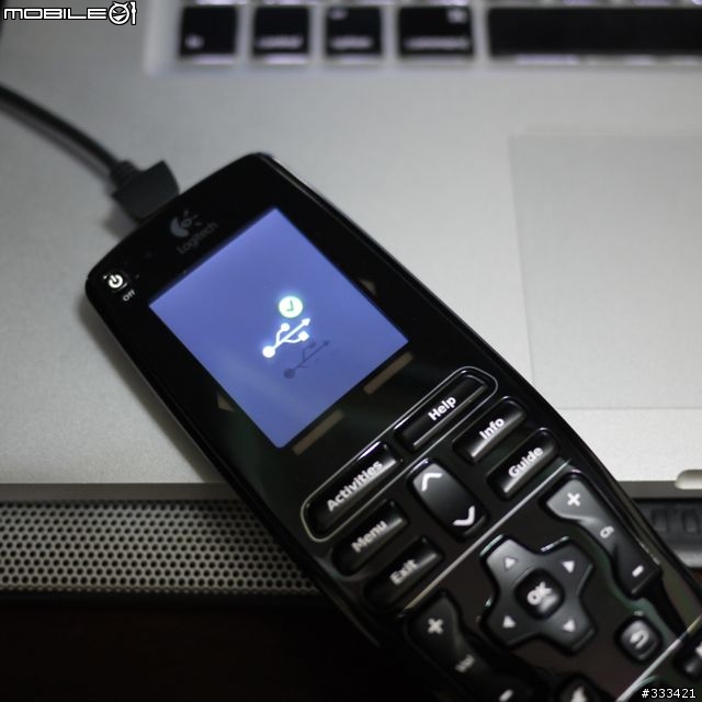 [開箱] Logitech Harmony One
