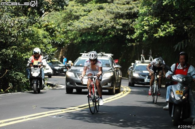 環台賽第6站第2登山點前1KM，PRO也是騎得很辛苦