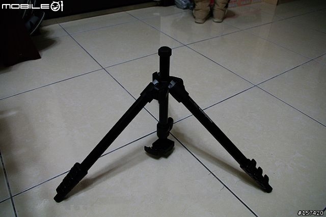 第一次花錢買腳架-Manfrotto 7302YB