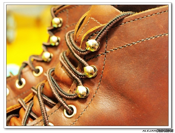 [分享]再開一箱Red Wing 8111 (附實穿圖)