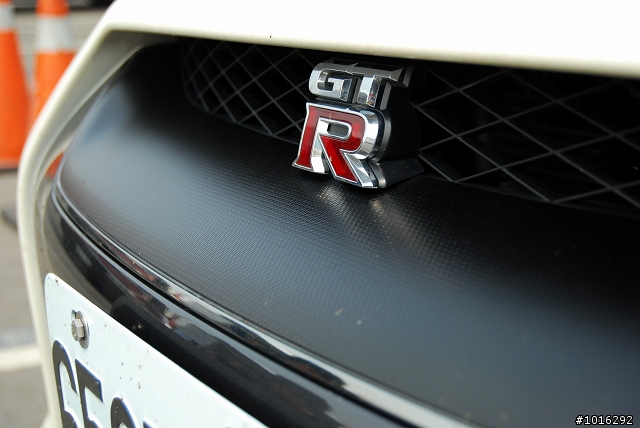 575、大黃蜂&R35 in夢時代