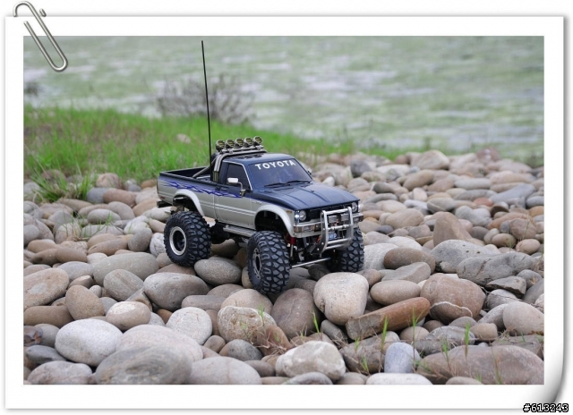 TAMIYA TOYOTA HILUX 像真車貨卡