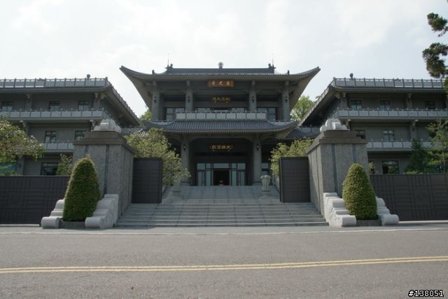 天氣不錯,背著我的A550出去拍拍...