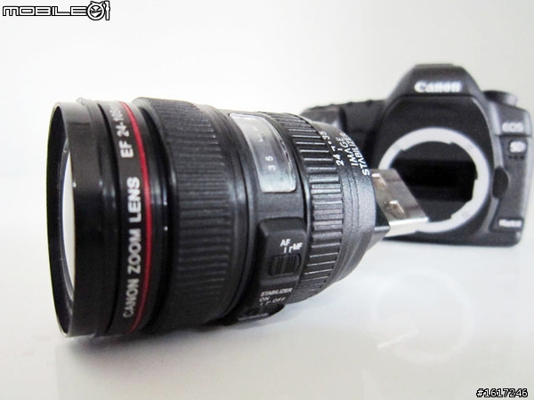 Canon機皇現身!!!? "Canon 5D Mark II" 造型隨身碟