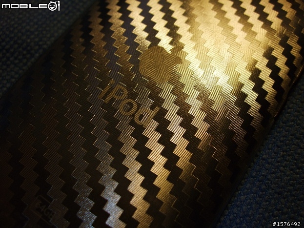 [不專業開箱]iPod Touch 3代 64G (包膜了，新增許多照片，就不開新版了)