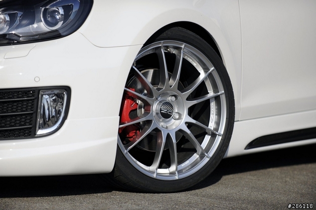 Rieger 推出 GOLF GTI 外觀套件