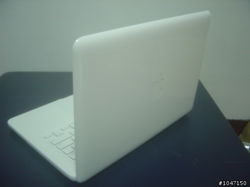 [非專業開箱-圖多] Macbook 小白快速開箱...圖片有點糊..