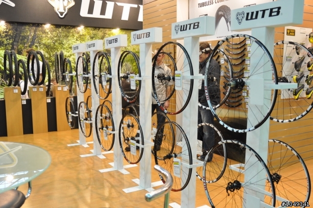 [分享]2010南港國際自行車展，分享照片連結先。