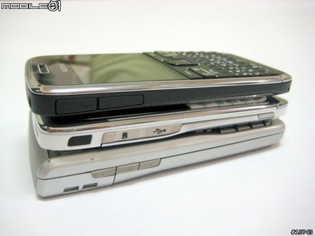 [分享] Nokia E72 隨時隨地，一手掌握工作優勢