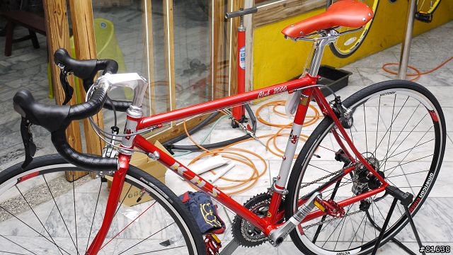 我的第一台公路車..KHS Club 2000 (紅色)