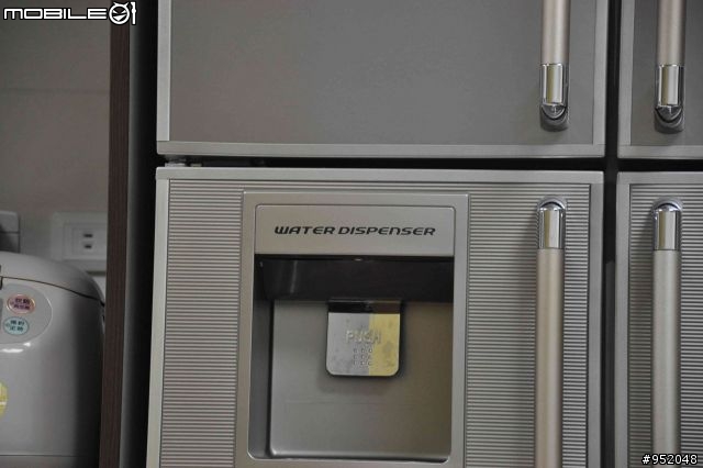 [極致開箱文]HITACHI 四門對開 R-W616