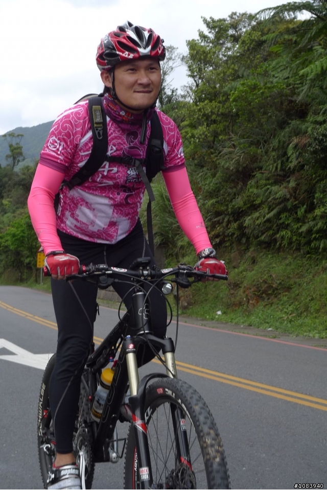 [照片分享]小桃紅 Garmin & Mobile01 北宜公路行 圖多請見諒!!