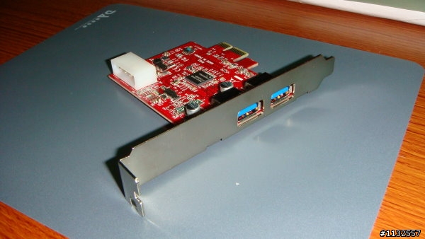 釋放效能的USB 3.0 --2.5"外接盒實測 (改裝藍光LED)