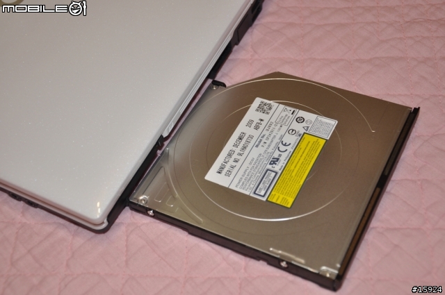 [開箱] 人生第一台筆電 Fujitsu LifeBook SH560B