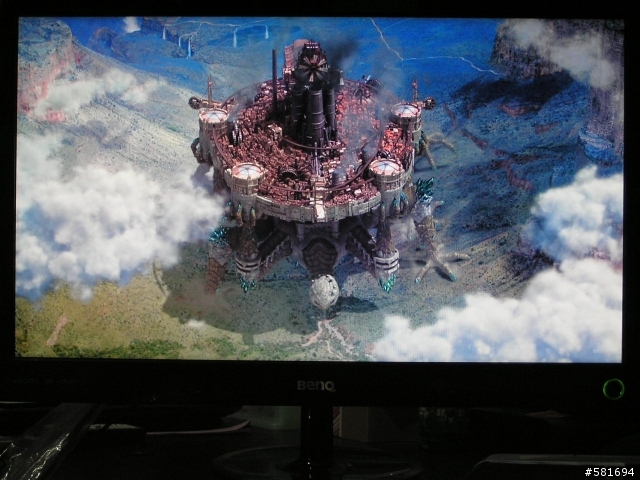 極薄細膩 極致影像- BenQ V2220試用報告