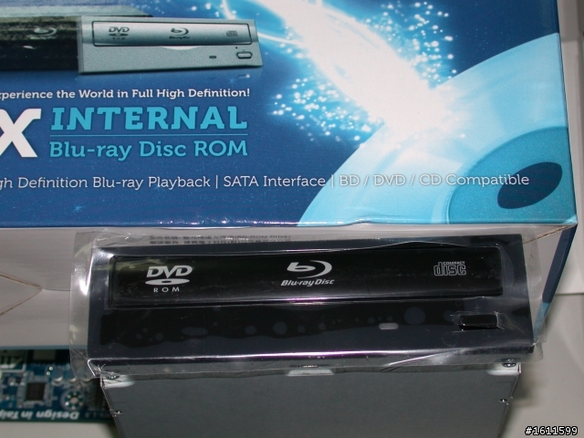 Gigabyte GA-H55M-USB3混搭i3-530跟Liteon藍光DVD ROM
