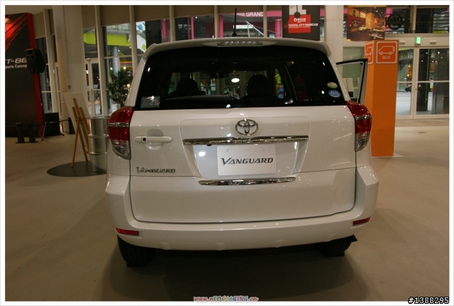 日本看到的RAV4