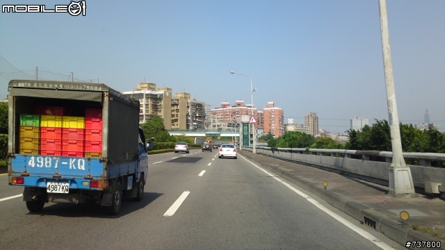 燒燒燒剛剛拍的環河快速道路往新店方向有新景點!