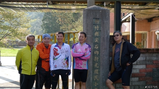 鎮西堡神木群B區之旅
