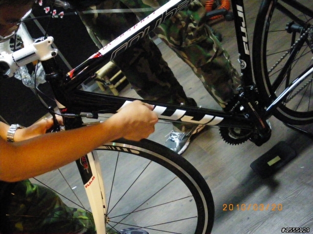 買新腳踏車了 Fuji Roubaix 1.0