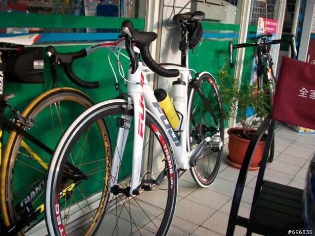 3月7日跟車友為NS300K準備，約騎台中-嘉義來回