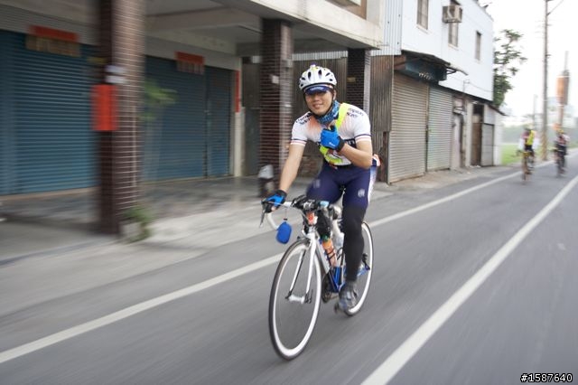 偷‧拍   2/27瘋300K選手英姿  選手們，敬請自行取用^^