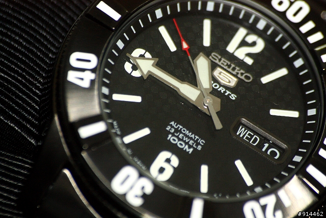 [分享] 我的 SEIKO 黑水鬼