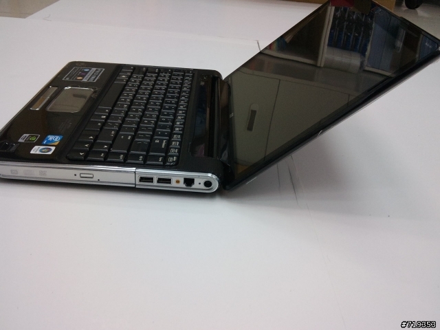 HP Pavilion dv3-2201tx 小弟今日新購入的筆電..